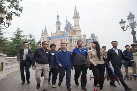 王大佬參訪上海迪士尼了，你可知道？華全機組也為迪士尼建設(shè)出過力